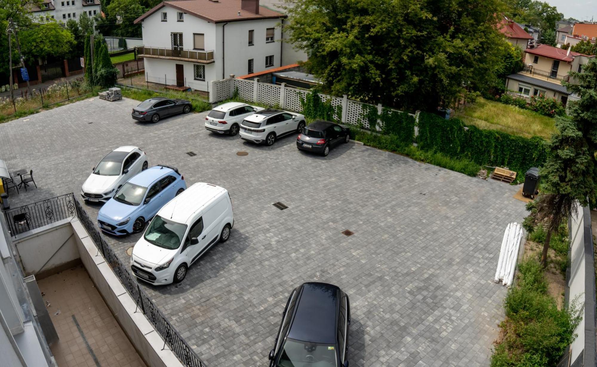 Sleep&Fly Okecie Warsaw Airport Bed & Breakfast Exterior photo